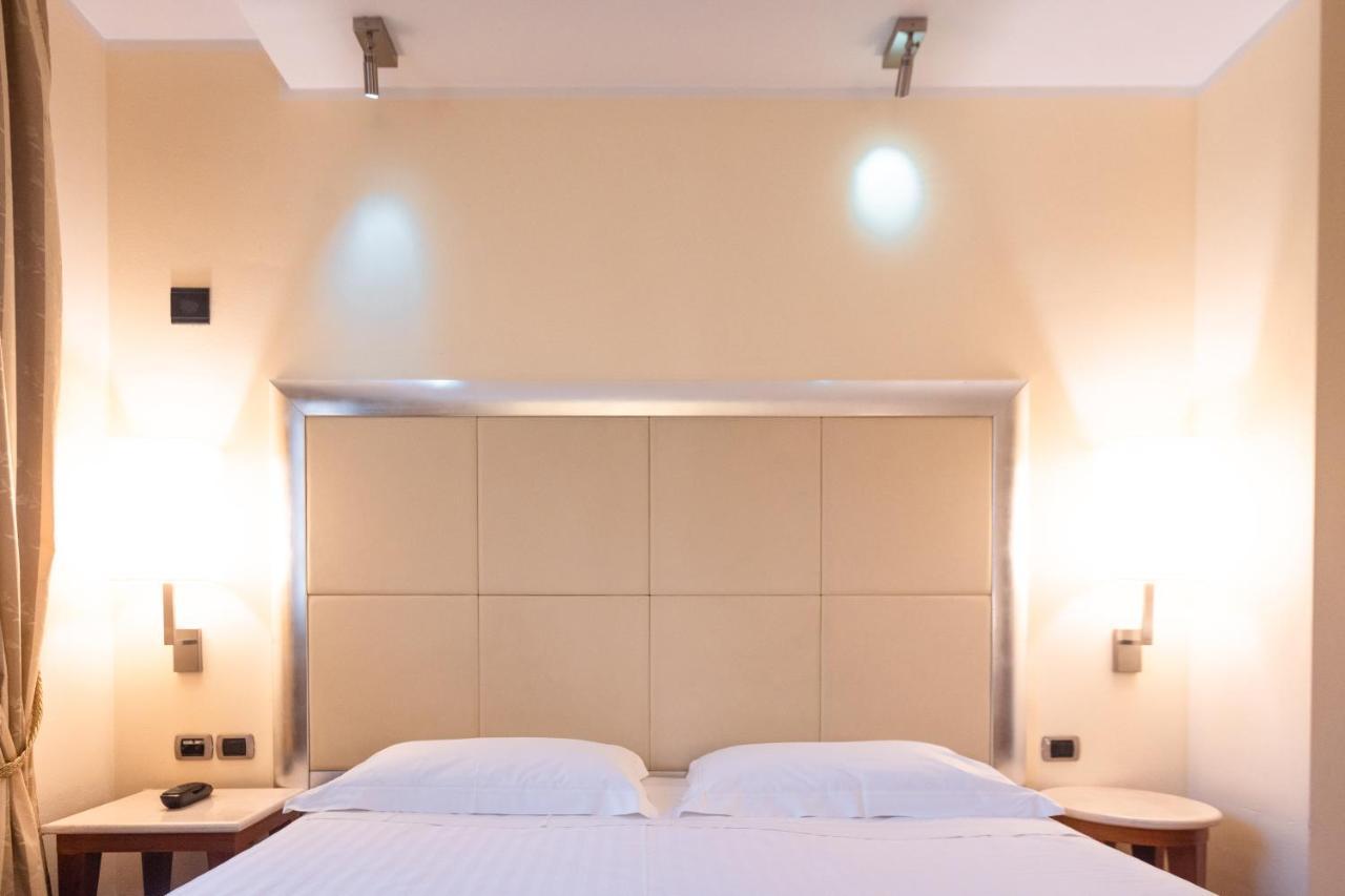 Hotel Airone - Ombrellone Incluso Al Bagno Dolce Vita A Marina Dal 1 Giugno Al 15 Settembre Grosseto Exterior foto