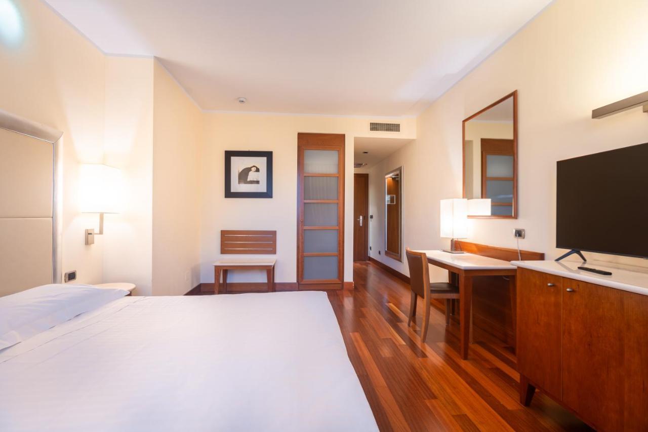 Hotel Airone - Ombrellone Incluso Al Bagno Dolce Vita A Marina Dal 1 Giugno Al 15 Settembre Grosseto Exterior foto
