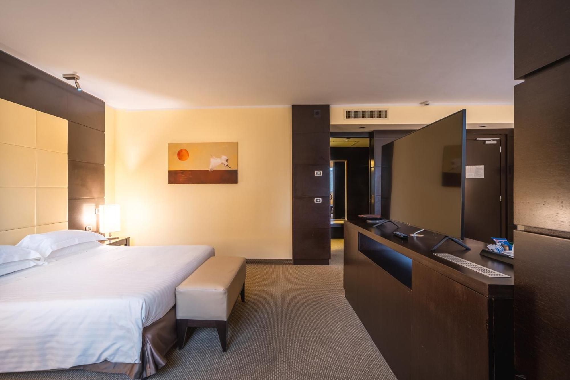 Hotel Airone - Ombrellone Incluso Al Bagno Dolce Vita A Marina Dal 1 Giugno Al 15 Settembre Grosseto Exterior foto